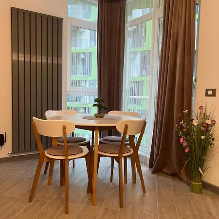 Apartment Opium Studio Alezzi