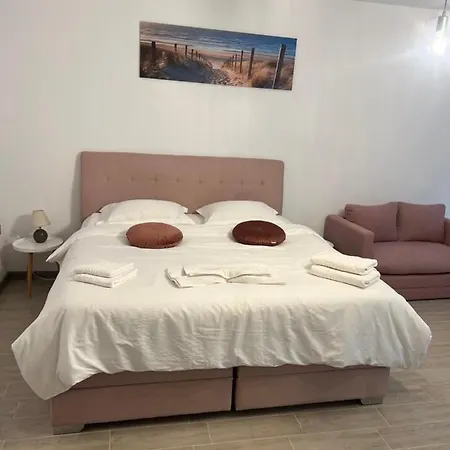 Opium Studio Alezzi *