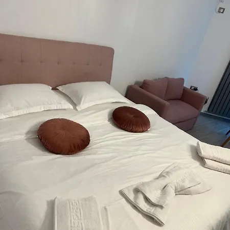 Opium Alezzi * Năvodari