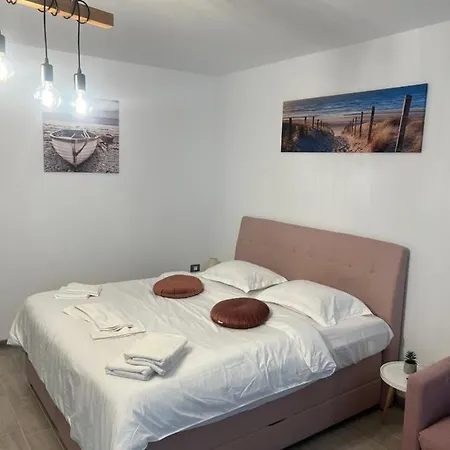 아파트 Opium Alezzi