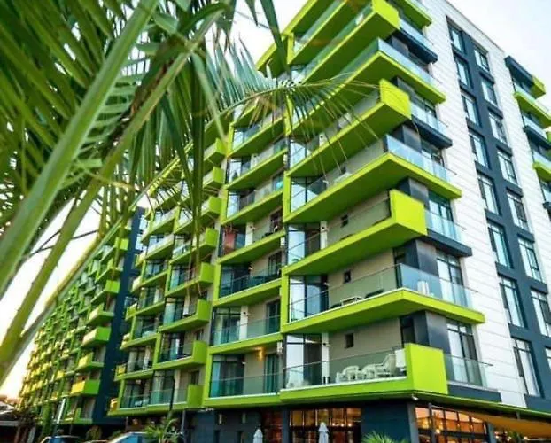 Opium Alezzi Năvodari