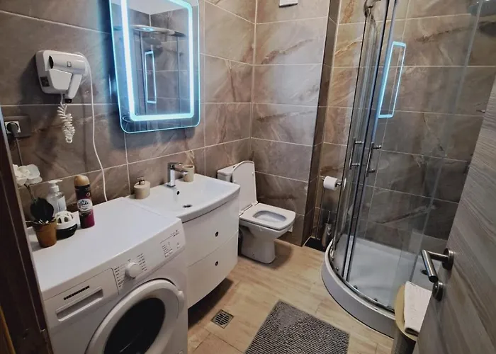 Opium Alezzi * Năvodari